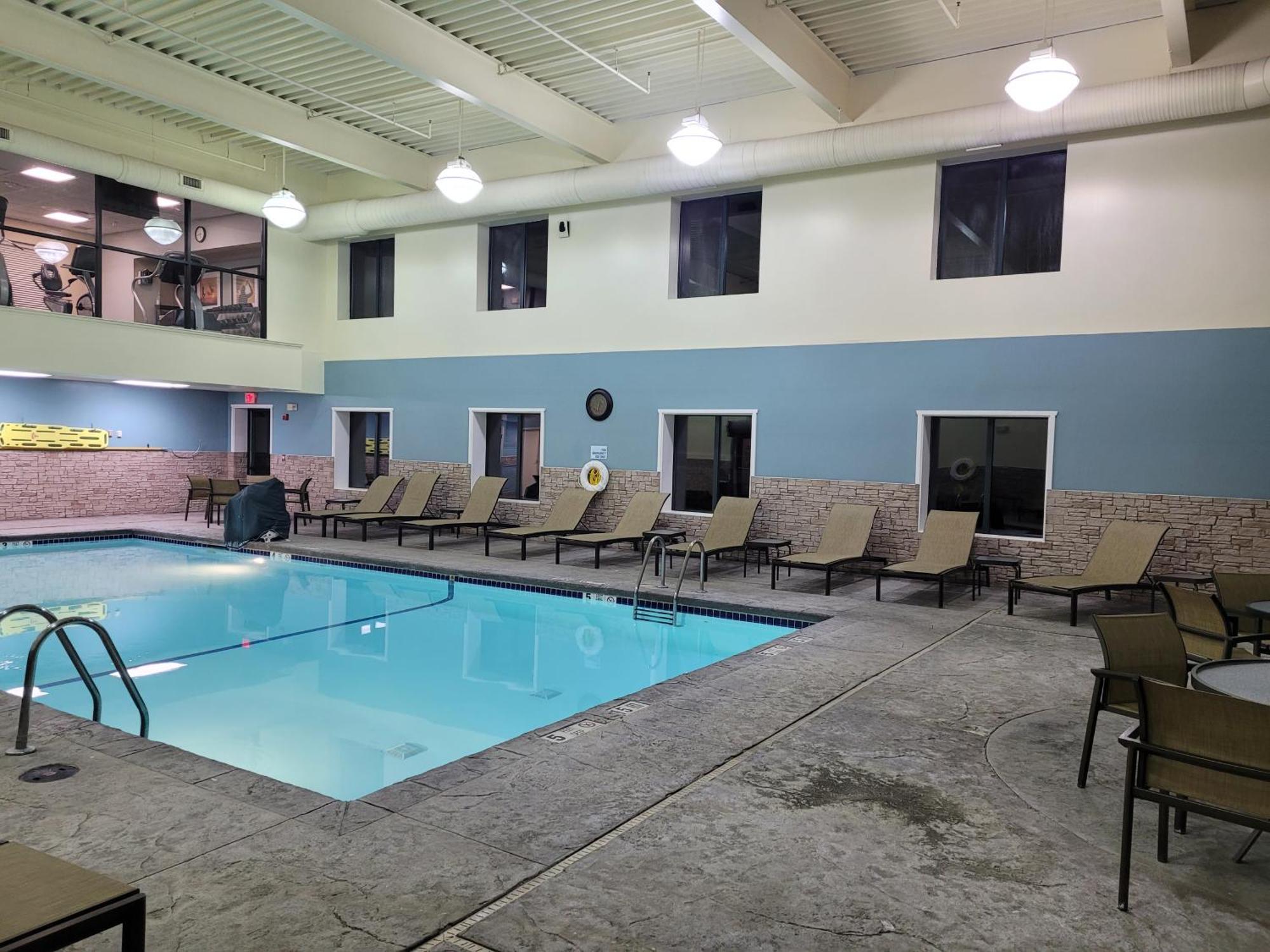 Holiday Inn Express & Suites Buffalo Airport By Ihg Cheektowaga Zewnętrze zdjęcie